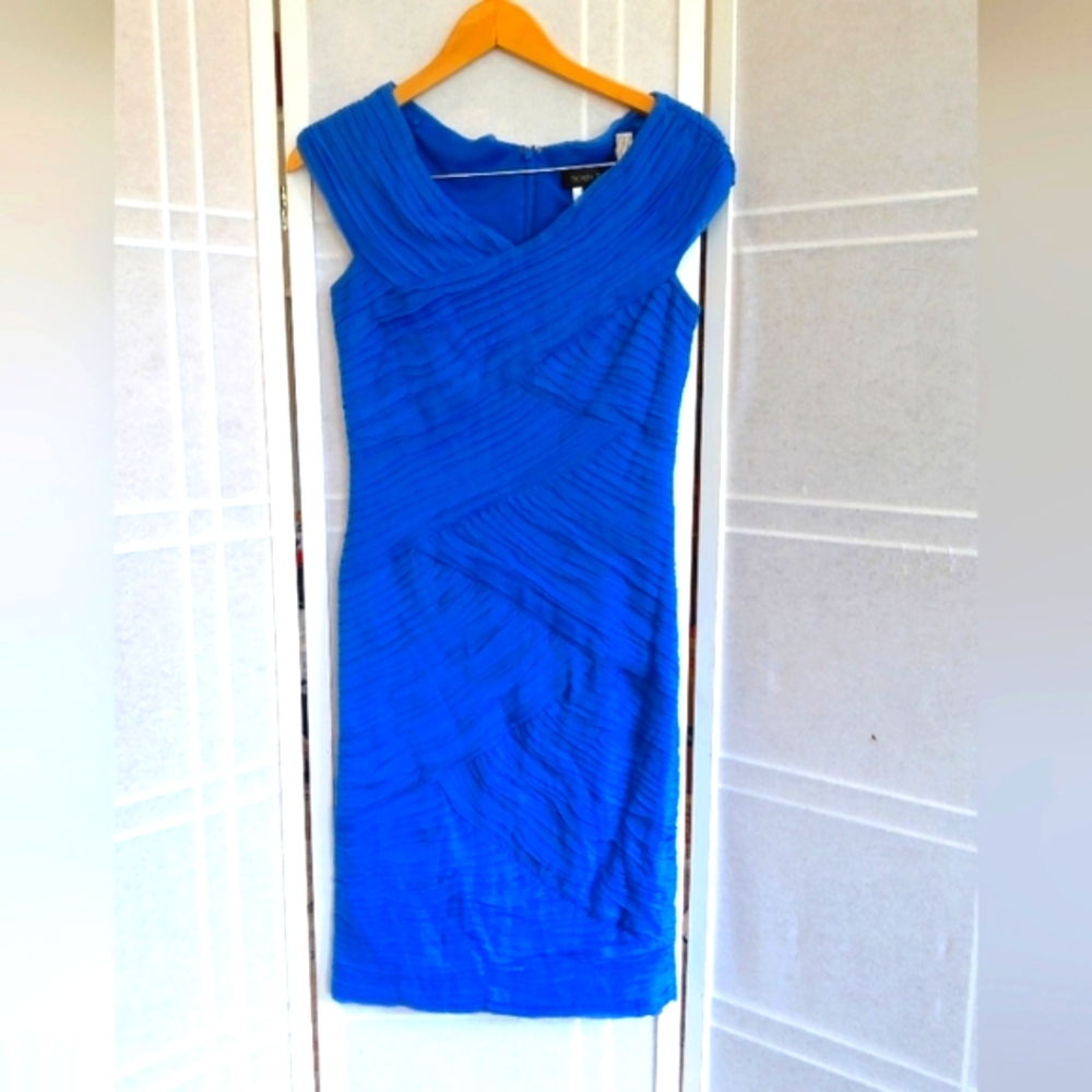 NWOT !Tadashi Shoji iridescent royal blue silk dress